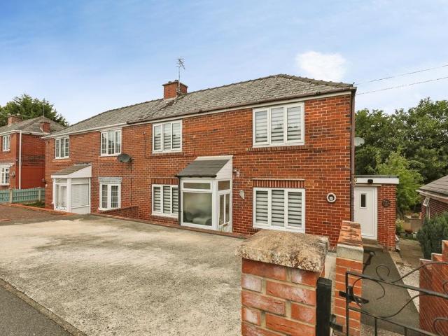 House for sale in Chapeltown, South Yorkshire