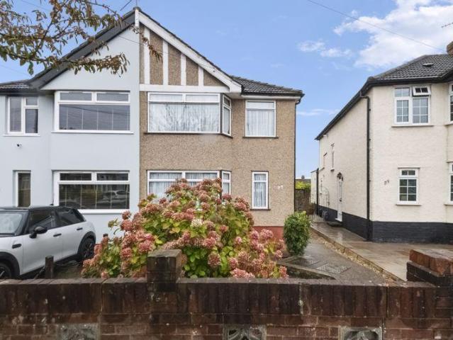 House for sale in London Borough of Ealing, Greater London