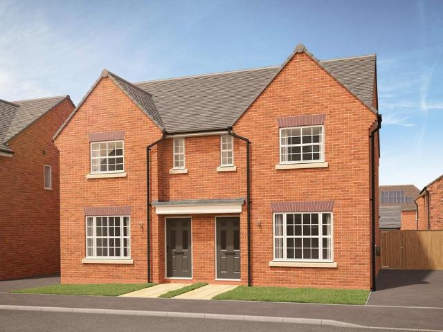 House for sale in Aston Clinton, Buckinghamshire