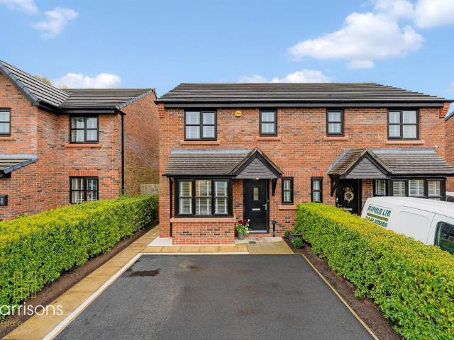 House for sale in Westleigh, Wigan