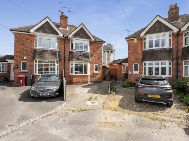 House for sale in Reading