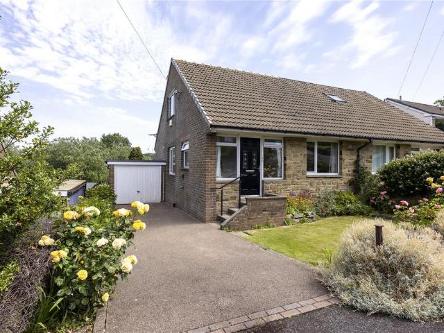 House for sale in Linthwaite, West Yorkshire