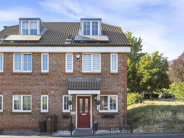 House for sale in Strood