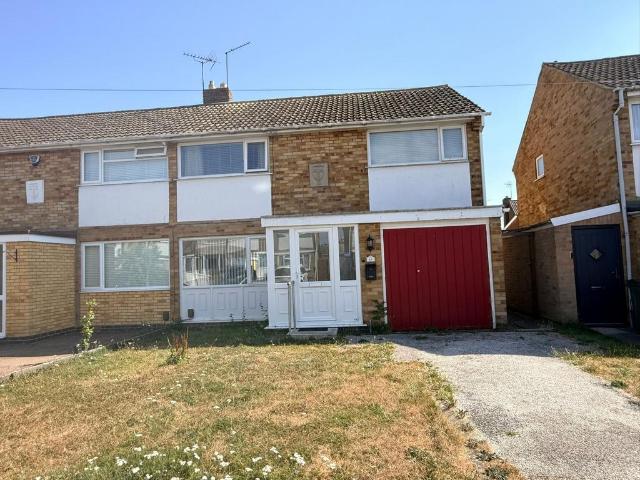 House for sale in Oadby, Leicestershire