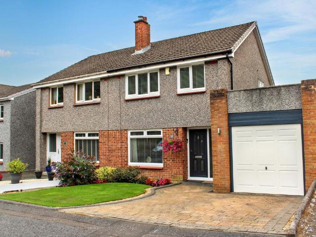 House for sale in Tillicoultry, Scotland