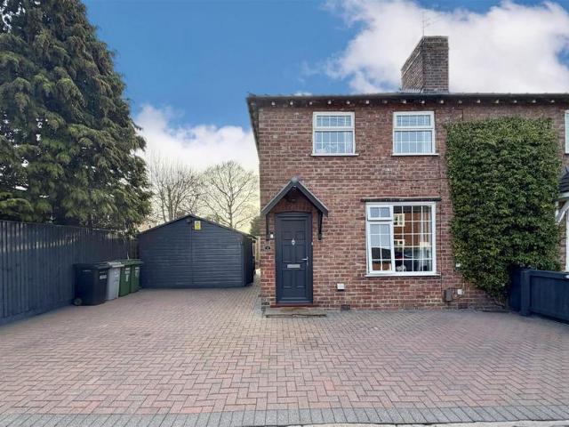 House for sale in Knutsford