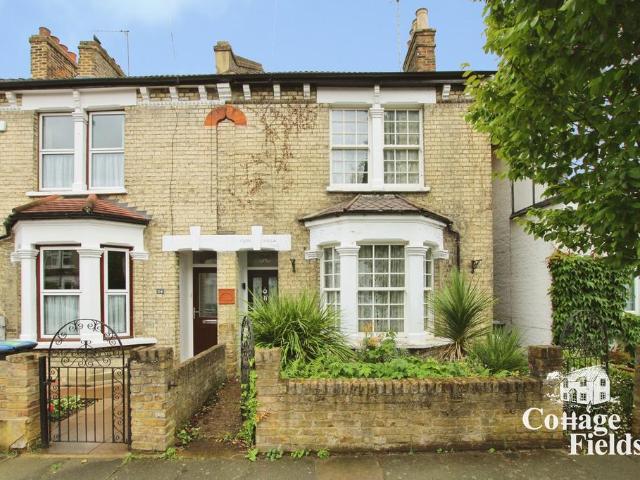 House for sale in Greater London