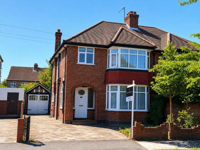 House for sale in Pinner, Greater London