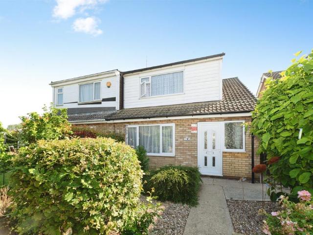 House for sale in Bransholme, Hull