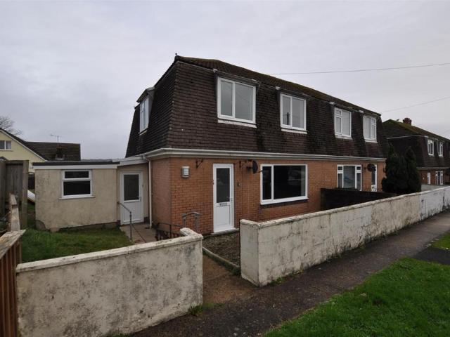 House for sale in Laugharne, Wales