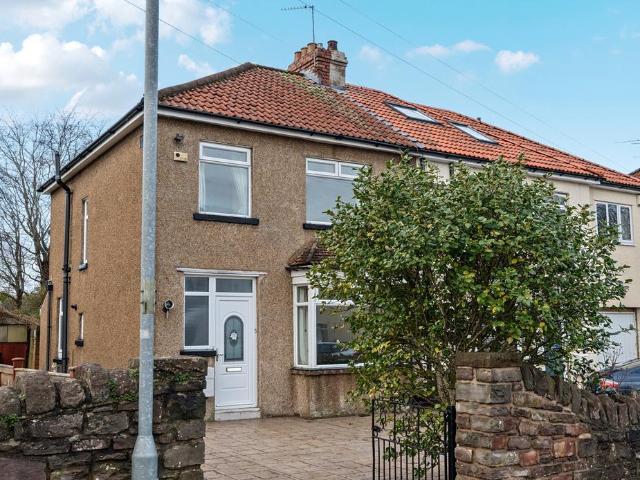 House for sale in Kingswood, South Gloucestershire