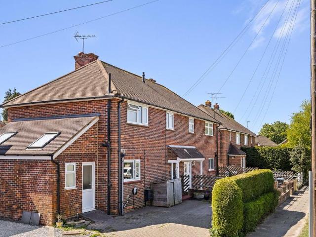 House for sale in Perryfields, West Sussex