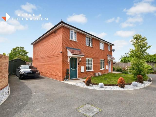 House for sale in Frinton and Walton, Dale Hill