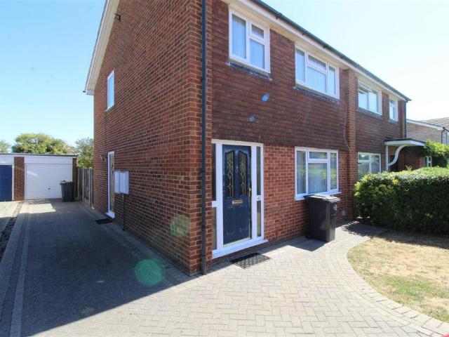 House for sale in Beltinge, The Bridge