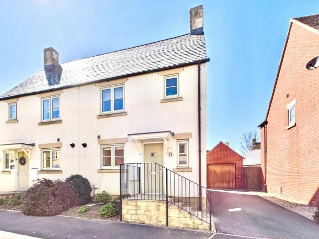 House for sale in Fossebridge, Gloucestershire