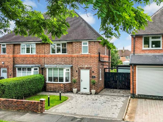 House for sale in Attenborough, East Midlands
