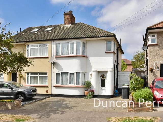 House for sale in Potters Bar, Hertfordshire