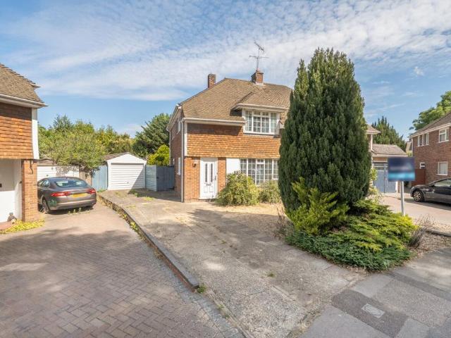 House for sale in Earley