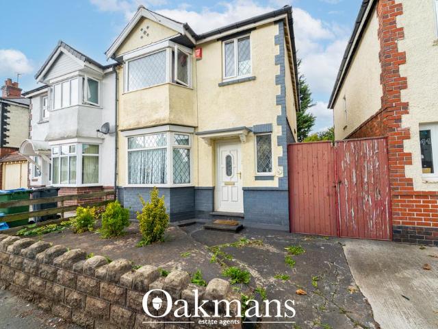 House for sale in Smethwick, West Midlands