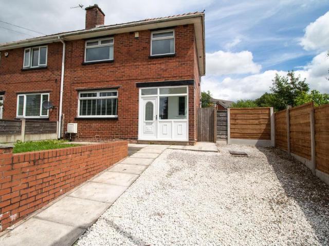 House for sale in Lee Bank, Greater Manchester
