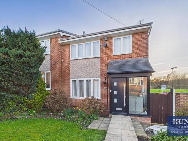 House for sale in Elstob Farm Estate, Tyne And Wear