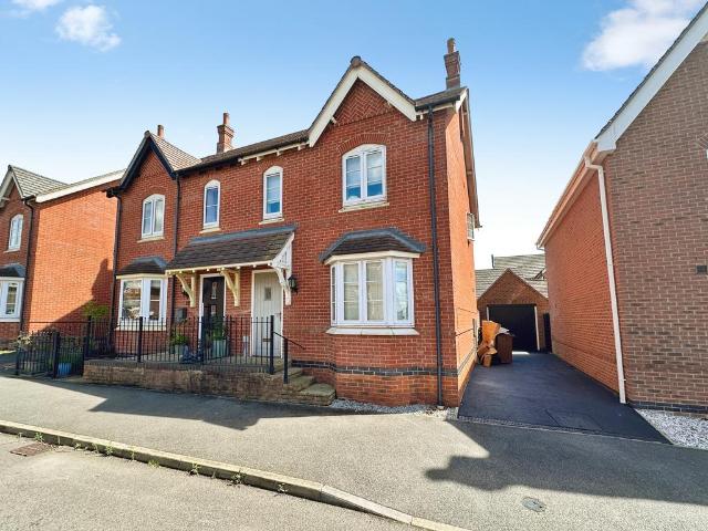 House for sale in Egginton, East Midlands