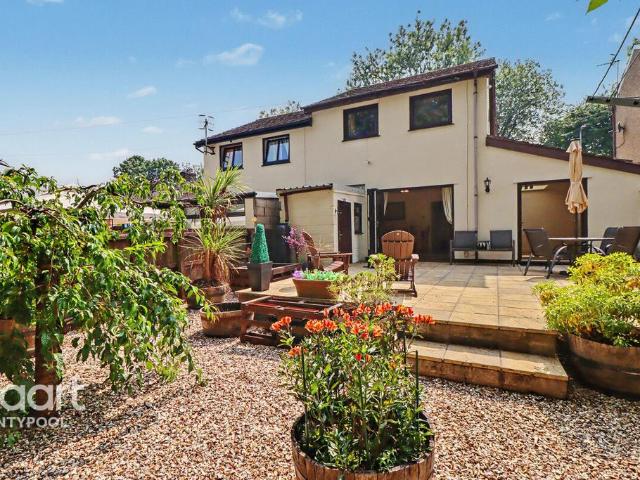 House for sale in Pontnewynydd, Griffithstown