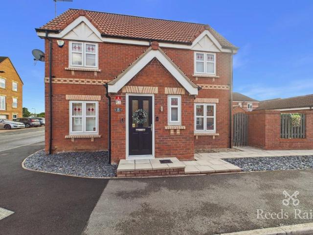 House for sale in Laughton Common, Rotherham