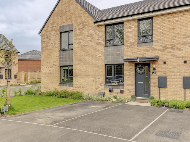 House for sale in Moss Side, Firbank