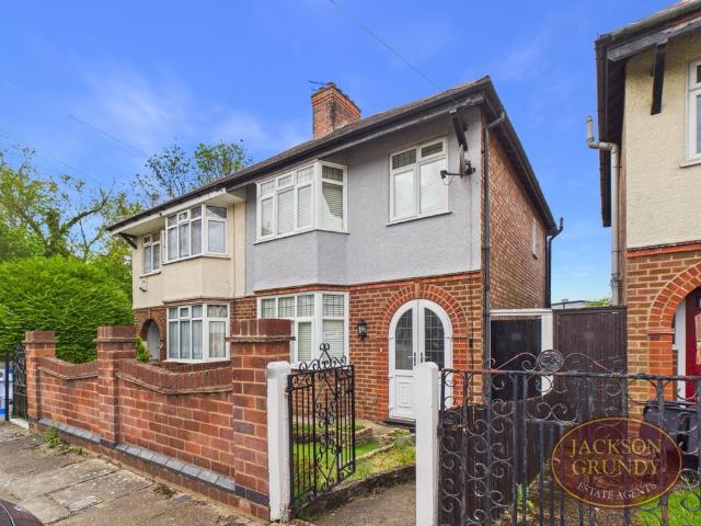 House for sale in Northampton, Northamptonshire