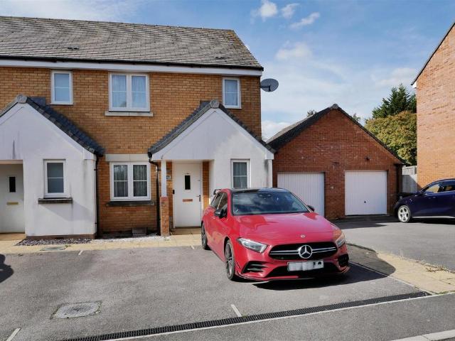 House for sale in Calne