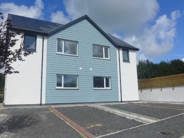 House for sale in Penrhyn-coch