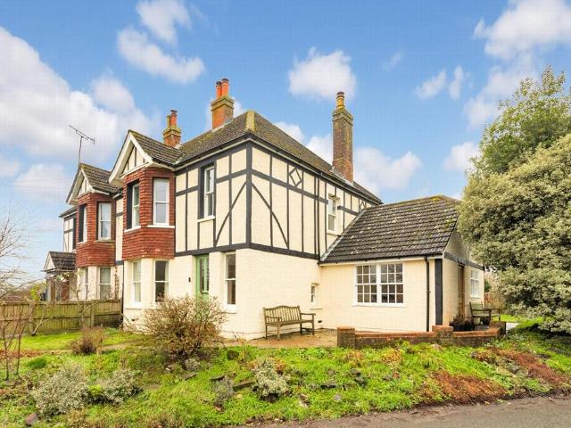 House for sale in Folkestone, Kent
