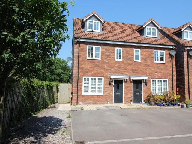 House for sale in Upper Morton, Lower Morton