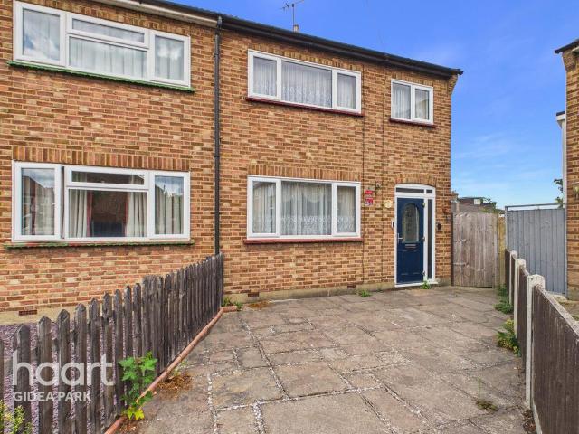 House for sale in London Borough of Havering, Greater London