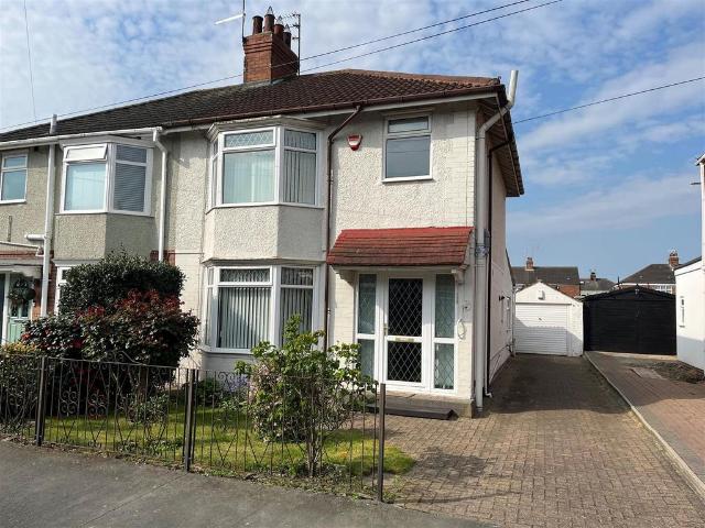 House for sale in Longhill, Hull