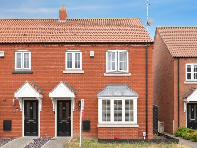 House for sale in Kingswood, Hull
