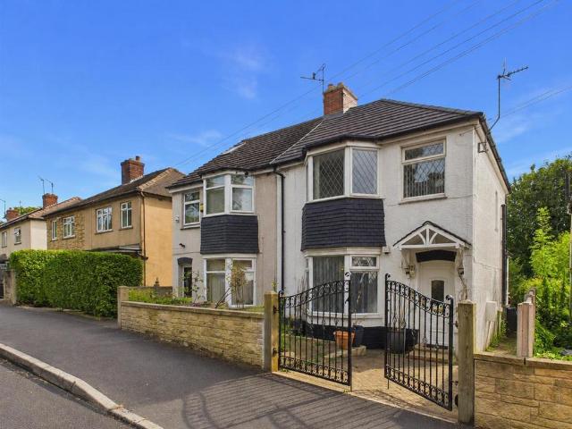 House for sale in Moscar Cottages, South Yorkshire