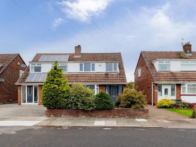 House for sale in Forest Hall, North Tyneside