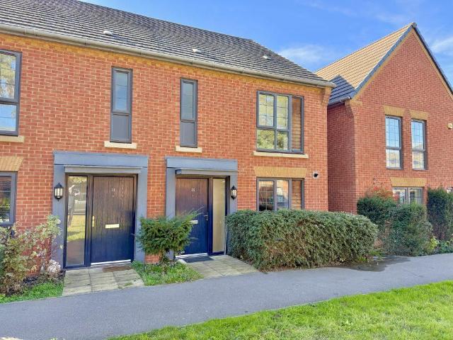 House for sale in Bordon, East Hampshire