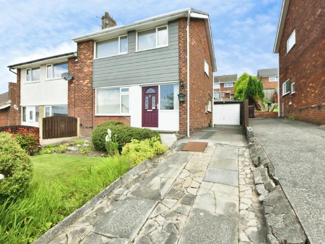 House for sale in Harle Syke, Burnley