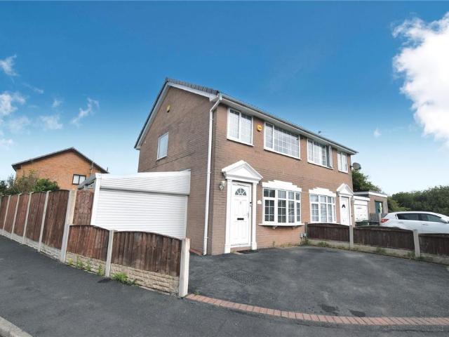 House for sale in Moreton, Wirral