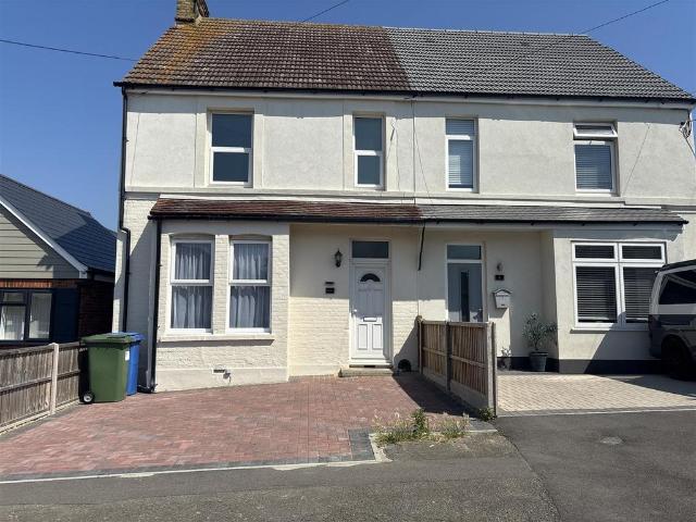 House for sale in Minster-on-Sea, Oad Street