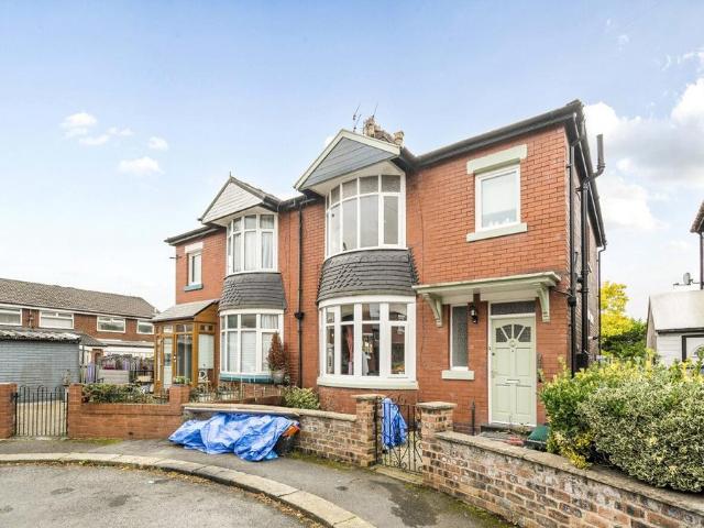 House for sale in Georgia, Greater Manchester