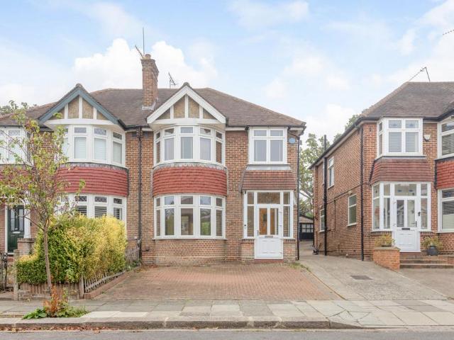 House for sale in Brentham Garden Suburb, Greater London