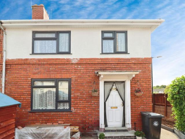 House for sale in Feckenham, City Of Bristol