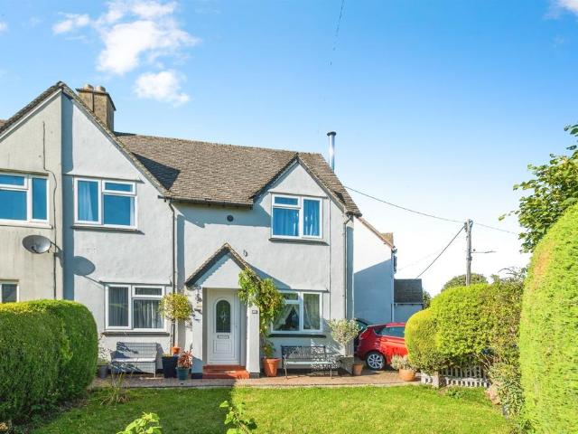 House for sale in Black Bourton, Oxfordshire