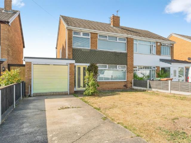 House for sale in Woodchurch, Mapleton