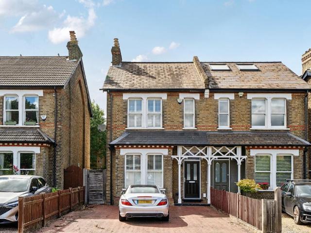 House for sale in Penge, Greater London