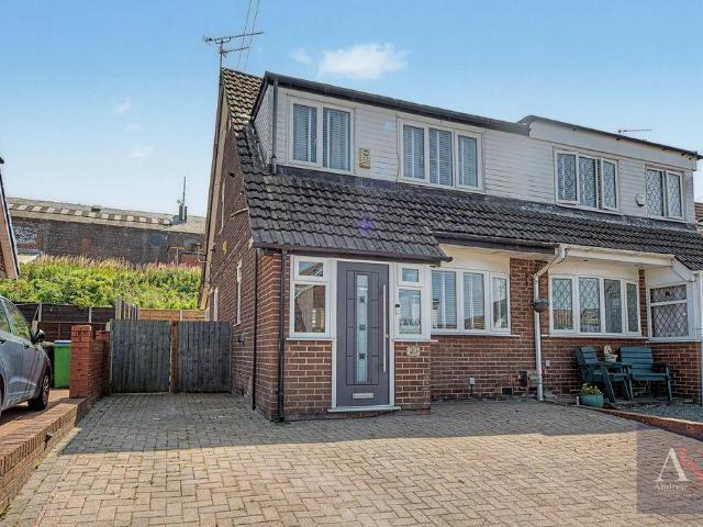 House for sale in Burnedge, Greater Manchester